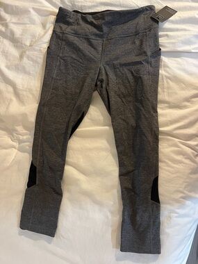 lululemon athletica Heather Charcoal Gray Capri Leggings with Black Accents